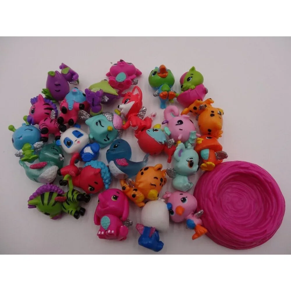 Hatchimals CollEGGtibles Tree House Hatchimal Nursery Playset an Eggcartons and‎